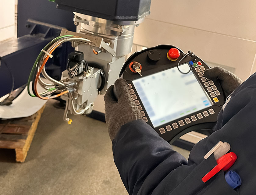 编程门槛低，参数现场改